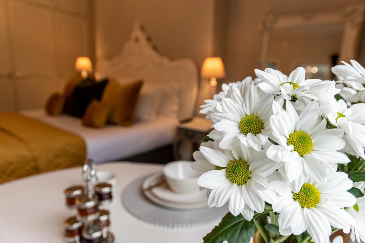 Apple Tree Bed And Breakfast Тависток Экстерьер фото
