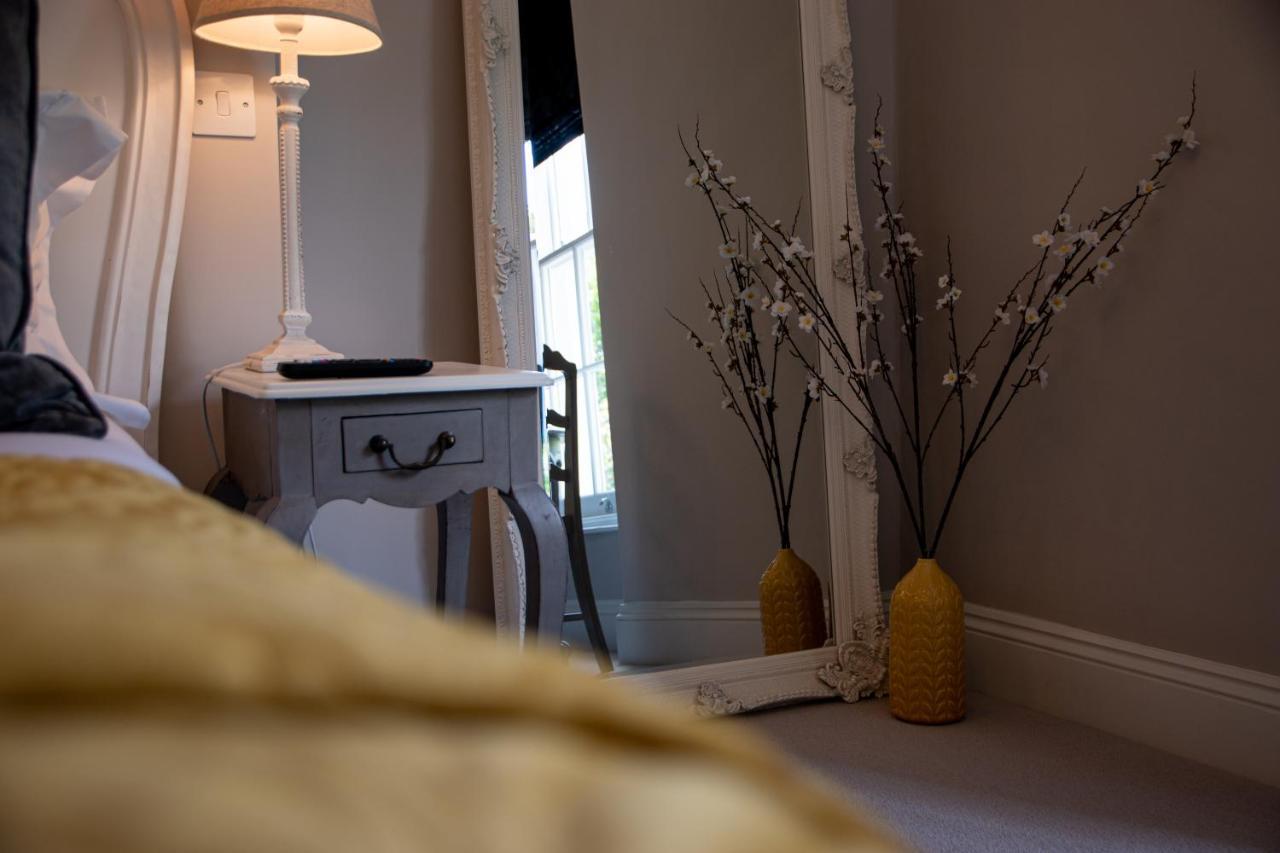 Apple Tree Bed And Breakfast Тависток Экстерьер фото