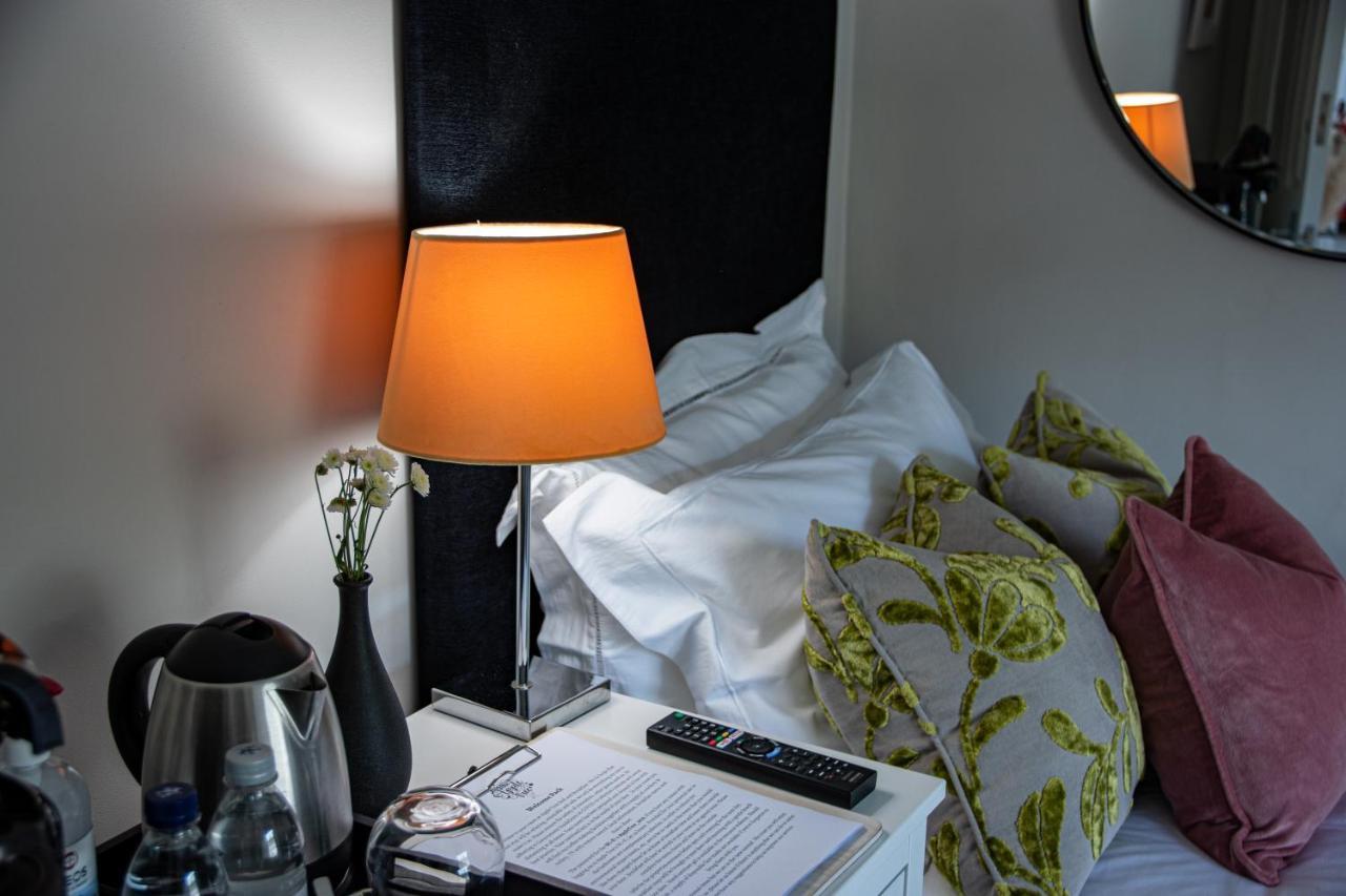 Apple Tree Bed And Breakfast Тависток Экстерьер фото