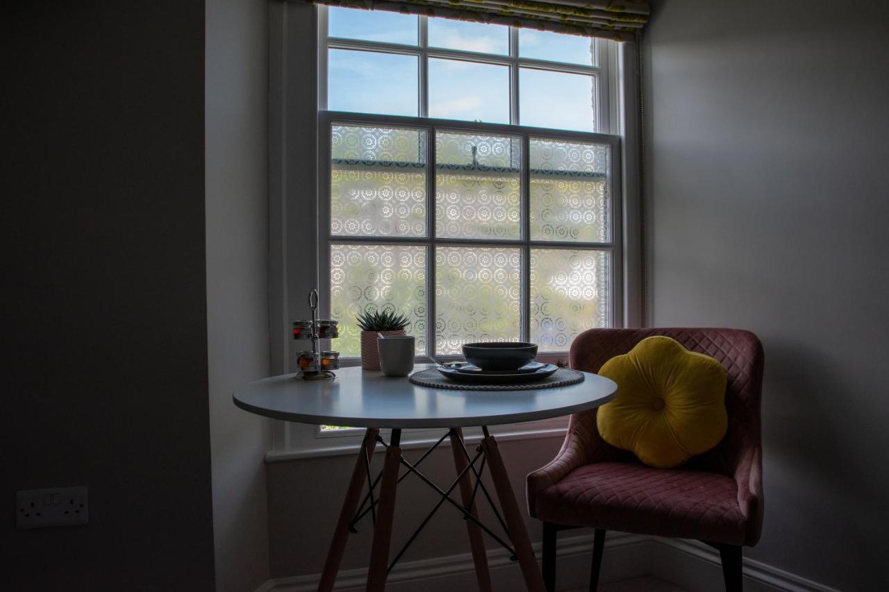 Apple Tree Bed And Breakfast Тависток Экстерьер фото